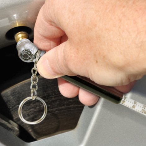 Tyre Pressure Gauge Key Ring - Image 4