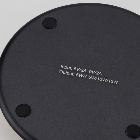Bamboo 15W Wireless Fast Charger - Image 4