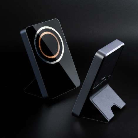 INGENIO Arc Wireless Charging Power Bank - Image 9
